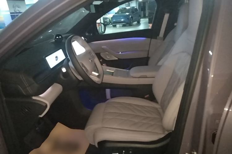 Used Nio EC6 2025 75 kWh Left Front Seat