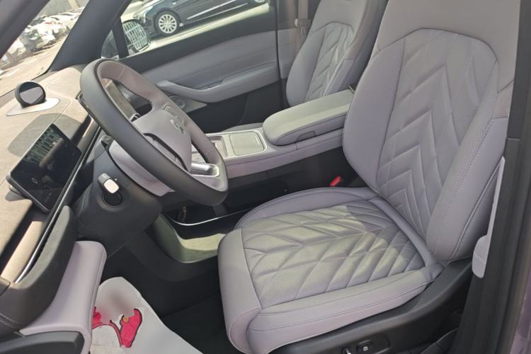 Used Nio EC6 2025 75 kWh Left Front Seat