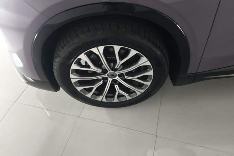 Used Nio EC6 2025 75 kWh Left Front Wheel Hub