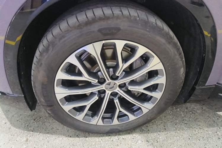 Used Nio EC6 2025 75 kWh Left Front Wheel Hub