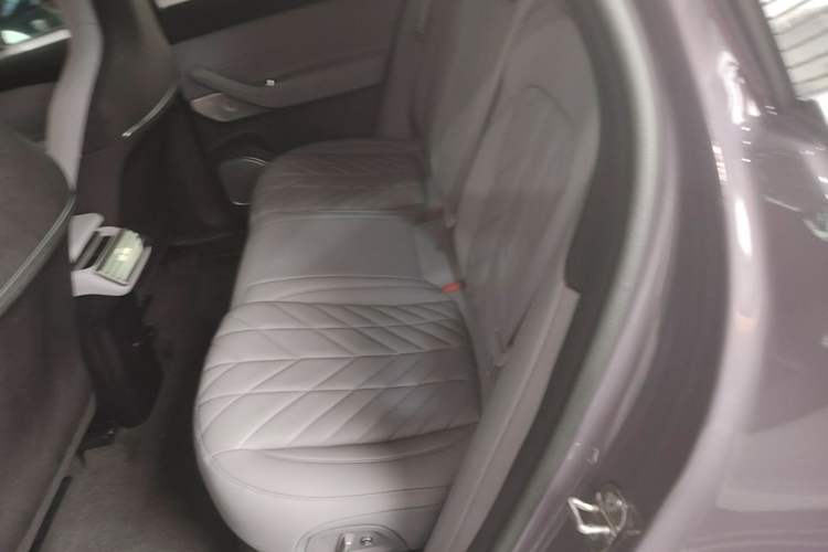 Used Nio EC6 2025 75 kWh Left Rear Seat