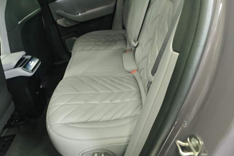 Used Nio EC6 2025 75 kWh Left Rear Seat