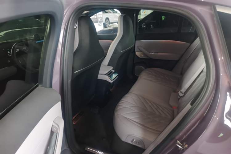 Used Nio EC6 2025 75 kWh Left Rear Seat
