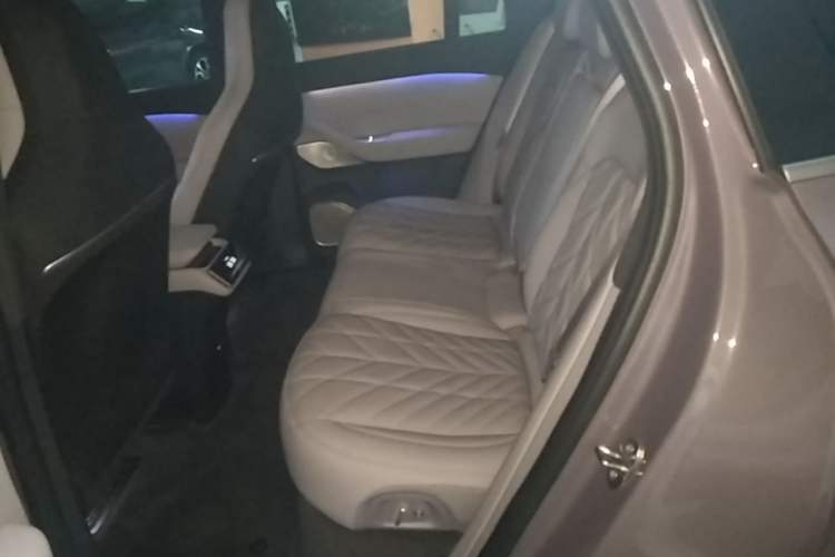 Used Nio EC6 2025 75 kWh Left Rear Seat