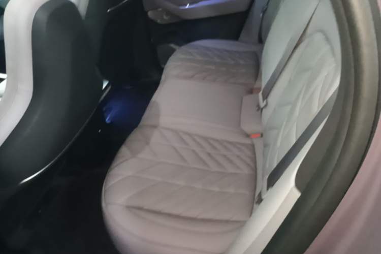 Used Nio EC6 2025 75 kWh Left Rear Seat