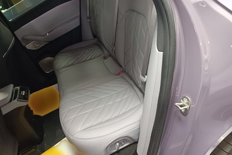 Used Nio EC6 2025 75 kWh Left Rear Seat