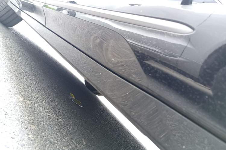 Used Nio EC6 2025 75 kWh Left Side Sill