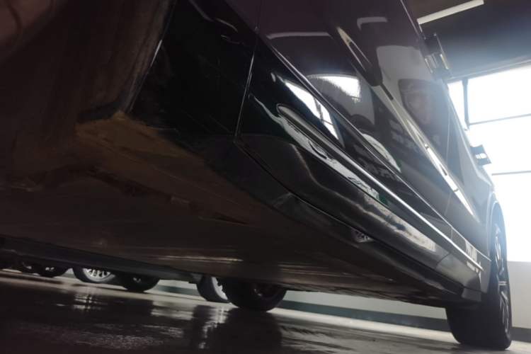 Used Nio EC6 2025 75 kWh Left Side Sill
