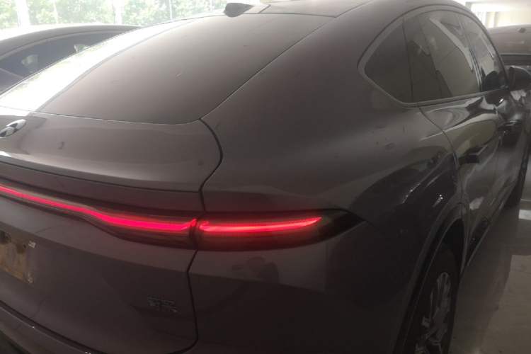 Used Nio EC6 2025 75 kWh Rear