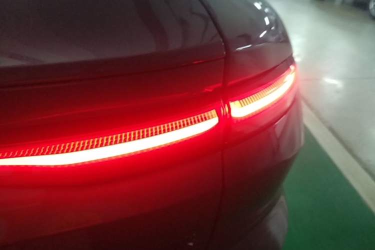 Used Nio EC6 2025 75 kWh Right Rear Taillight