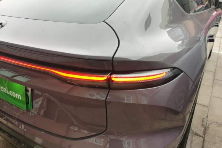 Used Nio EC6 2025 75 kWh Right Rear Taillight