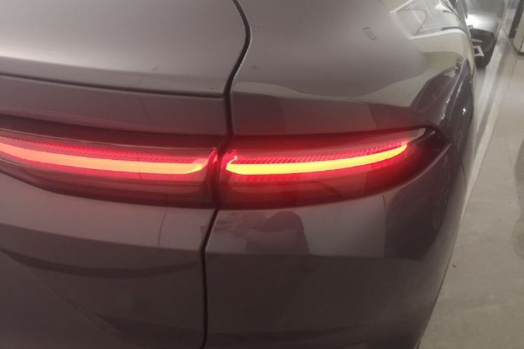 Used Nio EC6 2025 75 kWh Right Rear Taillight