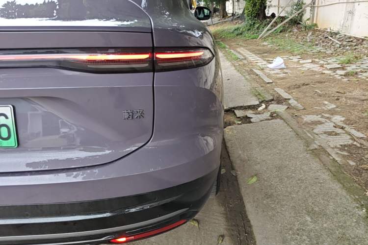 Used Nio EC6 2025 75 kWh Right Rear Taillight