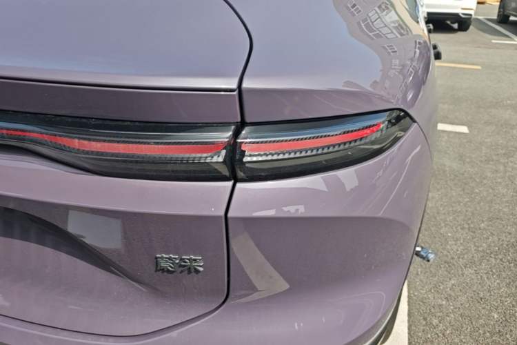 Used Nio EC6 2025 75 kWh Right Rear Taillight