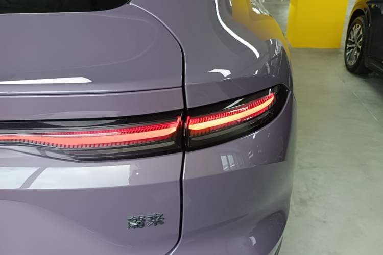 Used Nio EC6 2025 75 kWh Right Rear Taillight