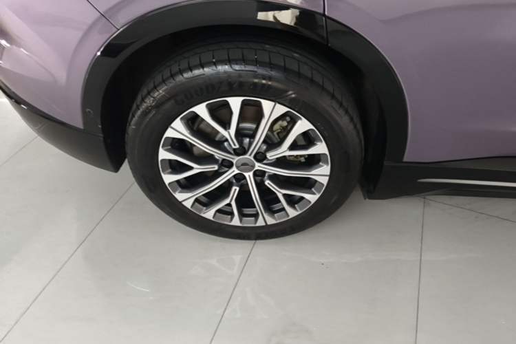 Used Nio EC6 2025 75 kWh Right Rear Wheel Hub