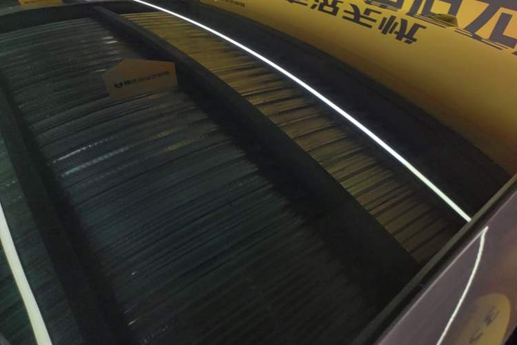 Used Nio EC6 2025 75 kWh Roof