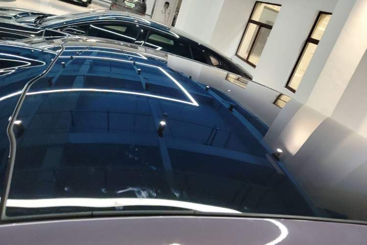 Used Nio EC6 2025 75 kWh Roof