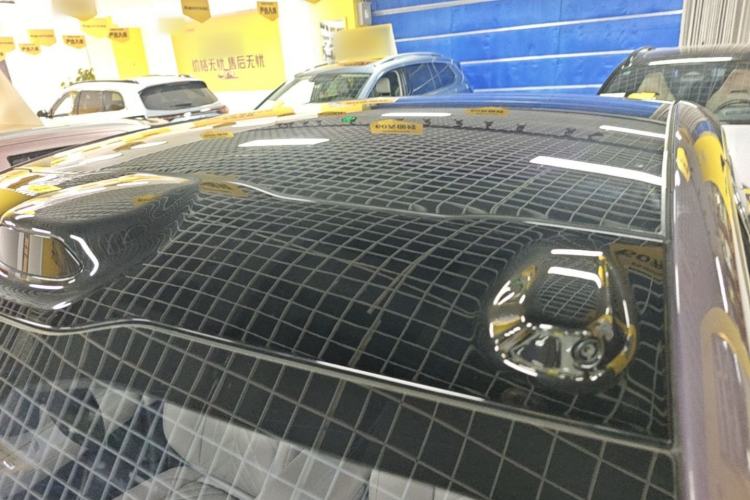 Used Nio EC6 2025 75 kWh Roof