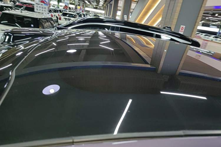 Used Nio EC6 2025 100 kWh Roof