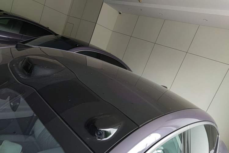 Used Nio EC6 2025 75 kWh Roof