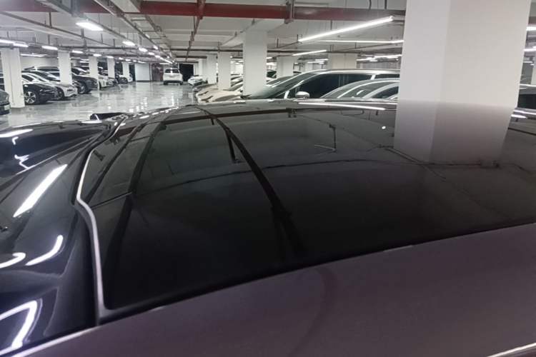 Used Nio EC6 2025 75 kWh Roof
