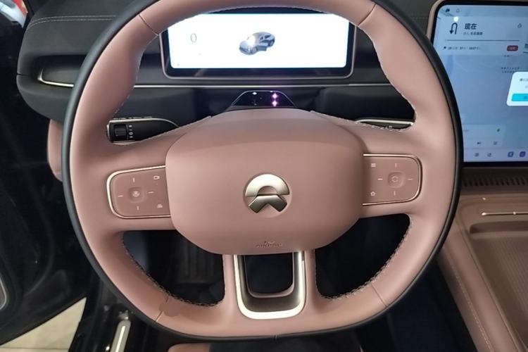 Used Nio EC6 2025 75 kWh Steering Wheel