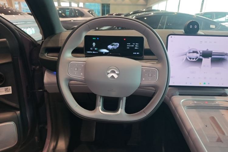 Used Nio EC6 2025 75 kWh Steering Wheel