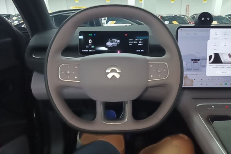 Used Nio EC6 2025 75 kWh Steering Wheel