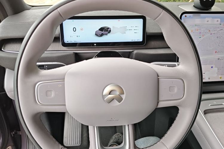 Used Nio EC6 2025 75 kWh Steering Wheel
