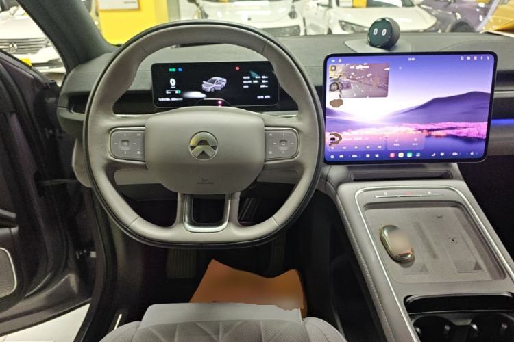 Used Nio EC6 2025 75 kWh Steering Wheel