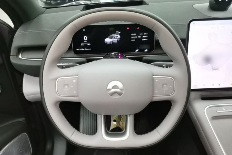 Used Nio EC6 2025 75 kWh Steering Wheel