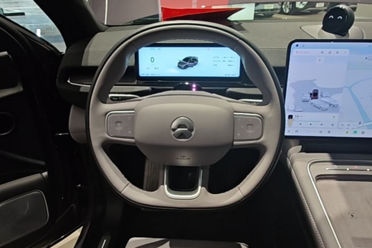 Used Nio EC6 2025 75 kWh Steering Wheel