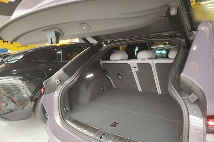 Used Nio EC6 2025 75 kWh Trunk
