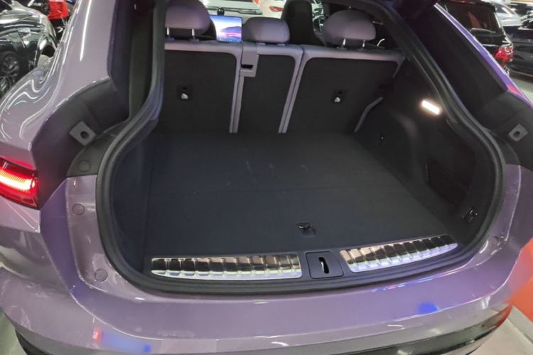 Used Nio EC6 2025 75 kWh Trunk
