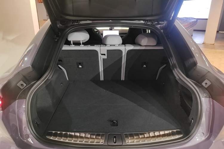 Used Nio EC6 2025 75 kWh Trunk