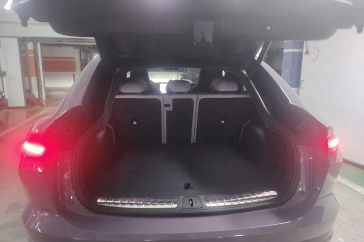 Used Nio EC6 2025 75 kWh Trunk
