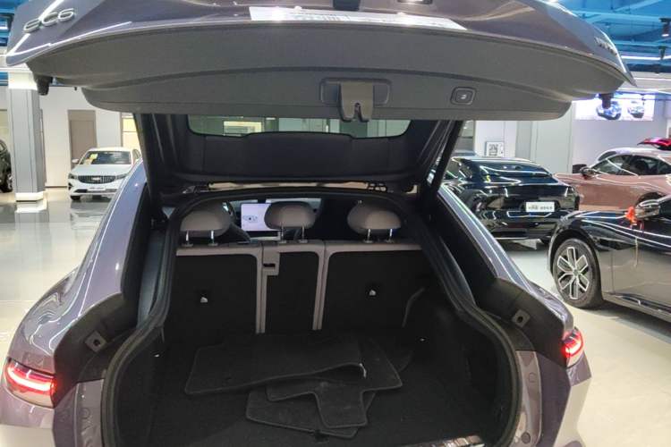 Used Nio EC6 2025 75 kWh Trunk