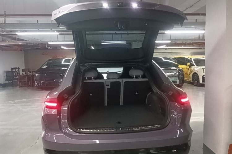 Used Nio EC6 2025 75 kWh Trunk