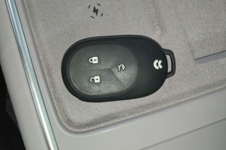Used Nio EC6 2025 75 kWh Vehicle Key