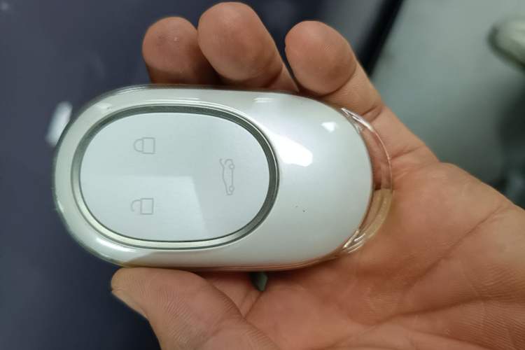 Used Nio EC6 2025 75 kWh Vehicle Key