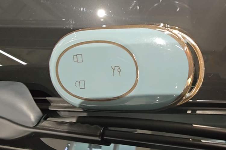 Used Nio EC6 2025 75 kWh Vehicle Key