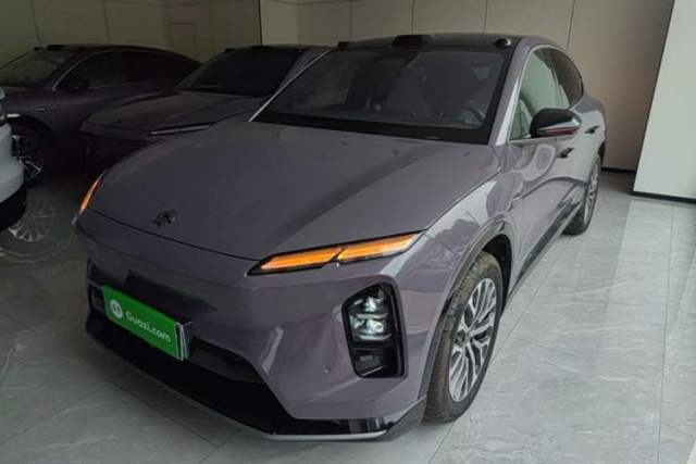 Used Nio EC6 2025 75 kWh