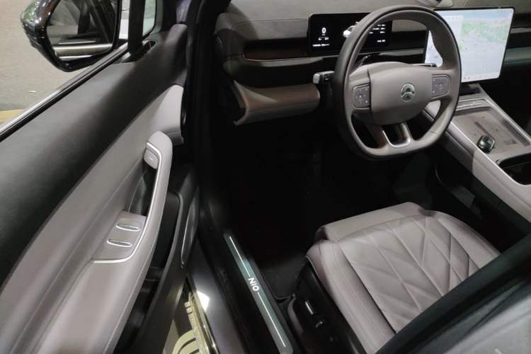 Used Nio EC6 2025 75 kWh Driver Seat