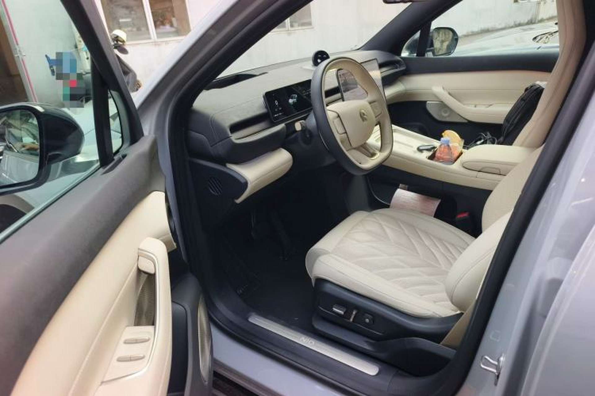 Used Nio EC6 2025 75 kWh Driver Seat