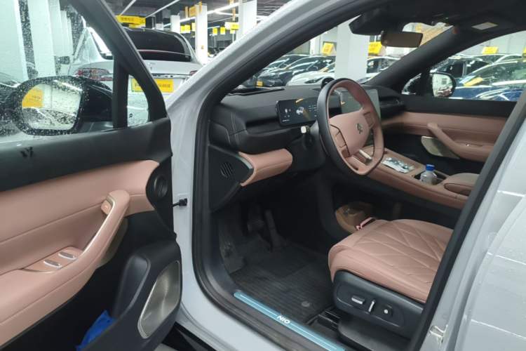 Used Nio EC6 2025 75 kWh Driver Seat