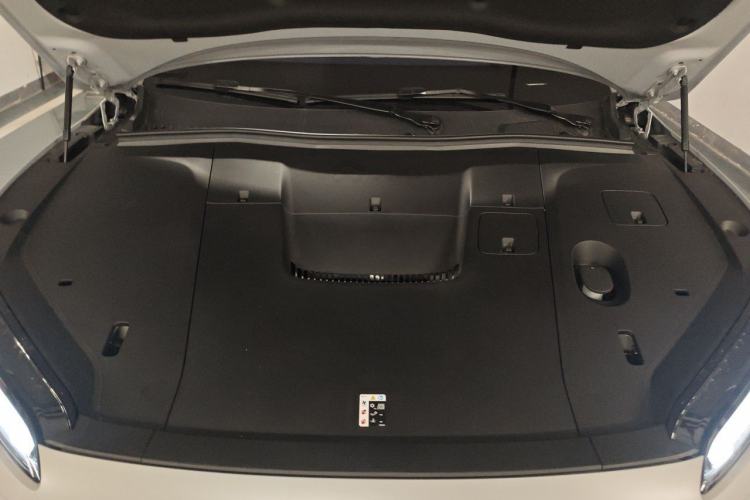 Used Nio EC6 2025 75 kWh Engine Bay