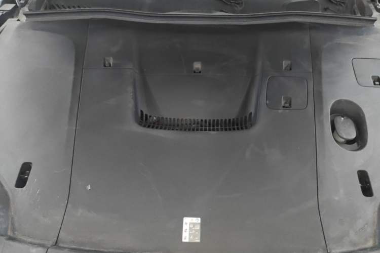 Used Nio EC6 2025 75 kWh Engine Bay