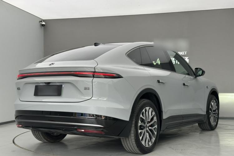 Used Nio EC6 2025 75 kWh Exterior 4