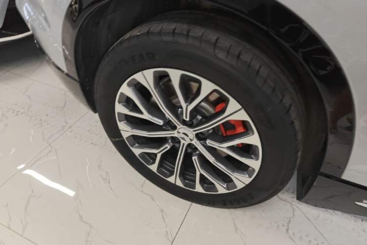 Used Nio EC6 2025 75 kWh Exterior 5